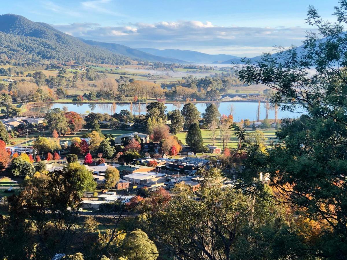 Kiewa Country Cottages Mount Beauty Bagian luar foto